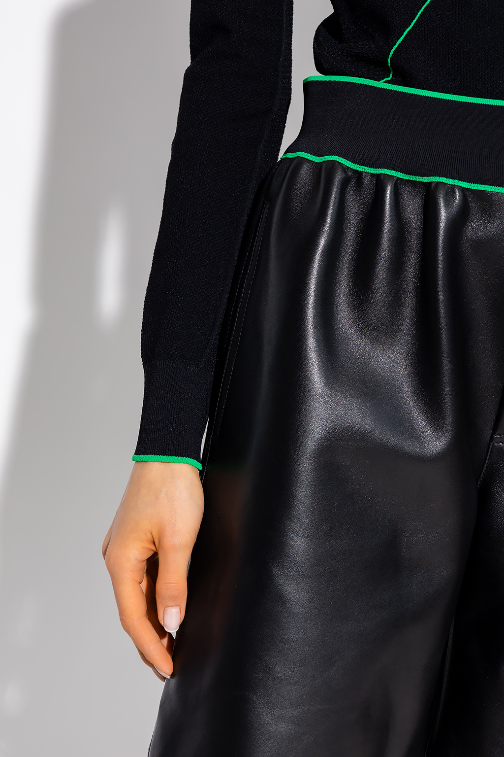 Black Leather shorts Bottega Veneta - fringe crisscross